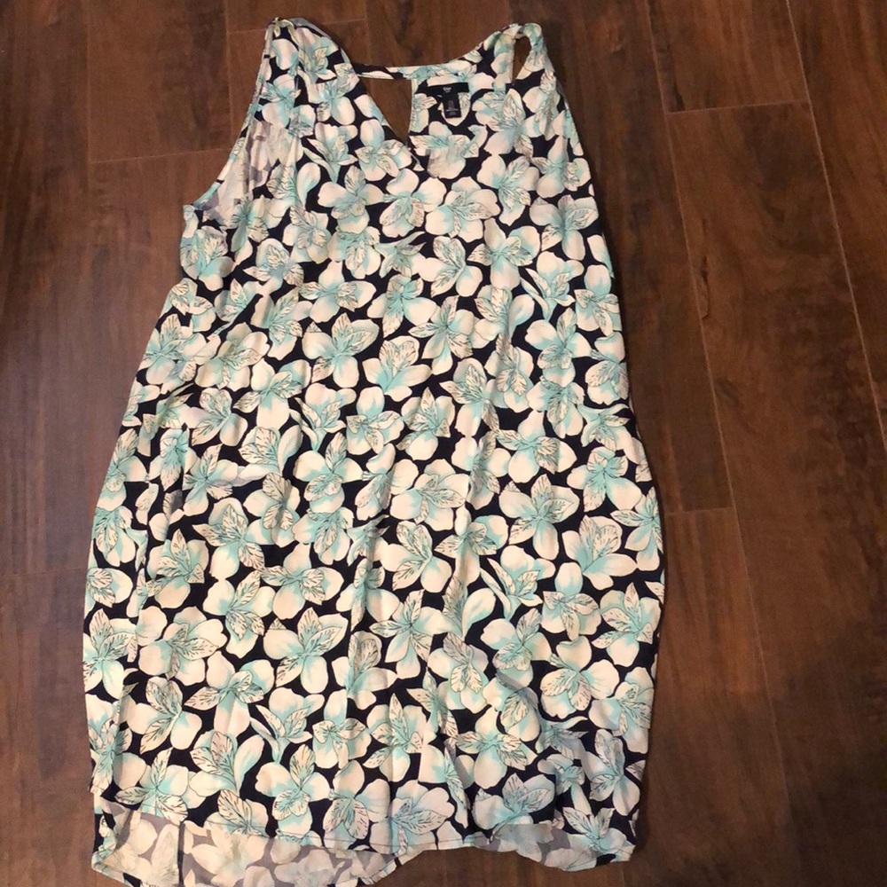 Gap sleeveless dress size L